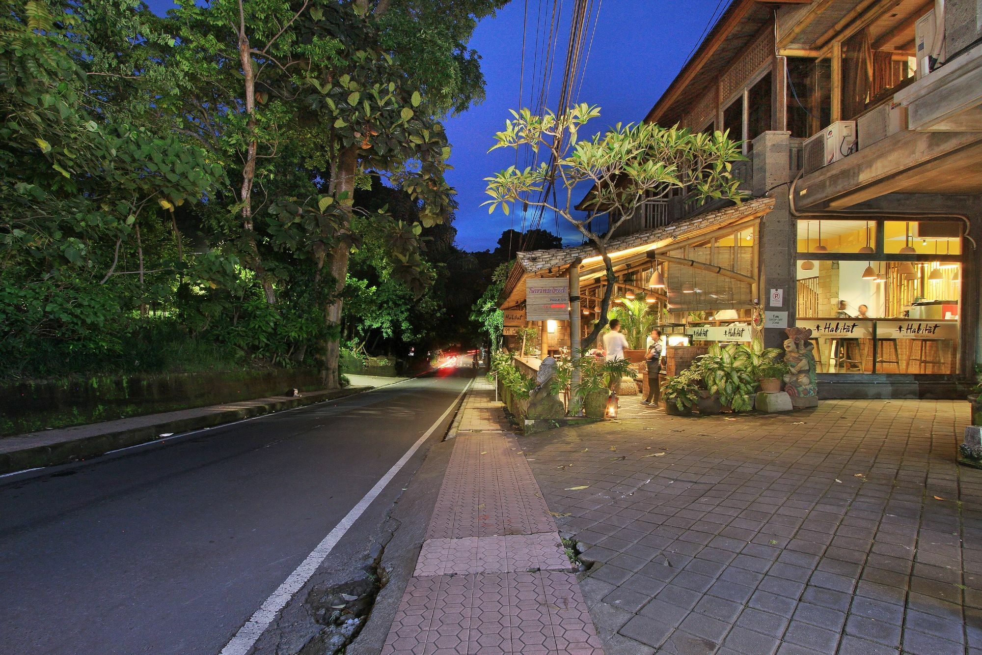 Sarin Ubud Suites By Pramana Villas Exterior photo